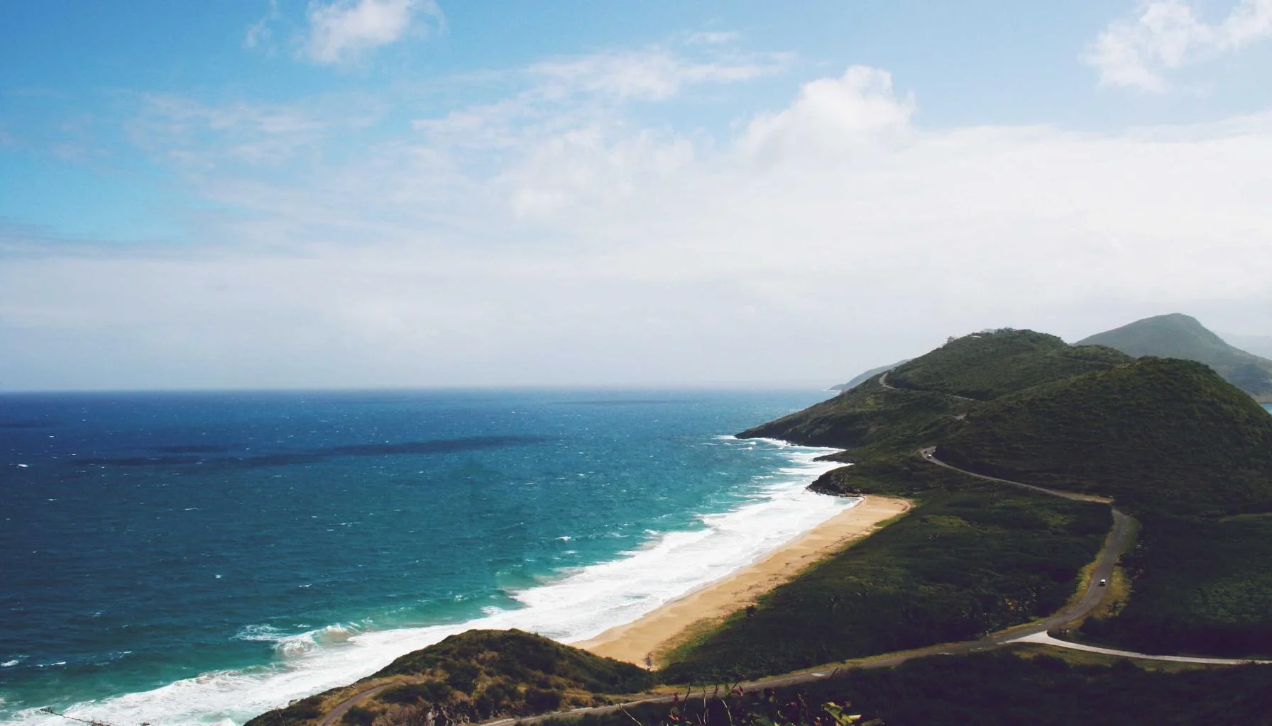 Buying at Auction vs Estate Agent: Pros, Cons & Finance Differences