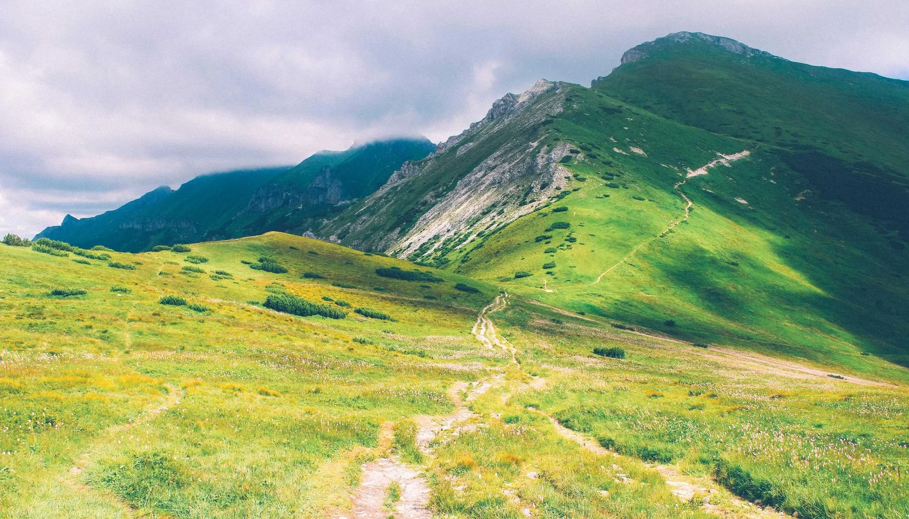 Industrial Property Investment UK: Returns & Finance Guide