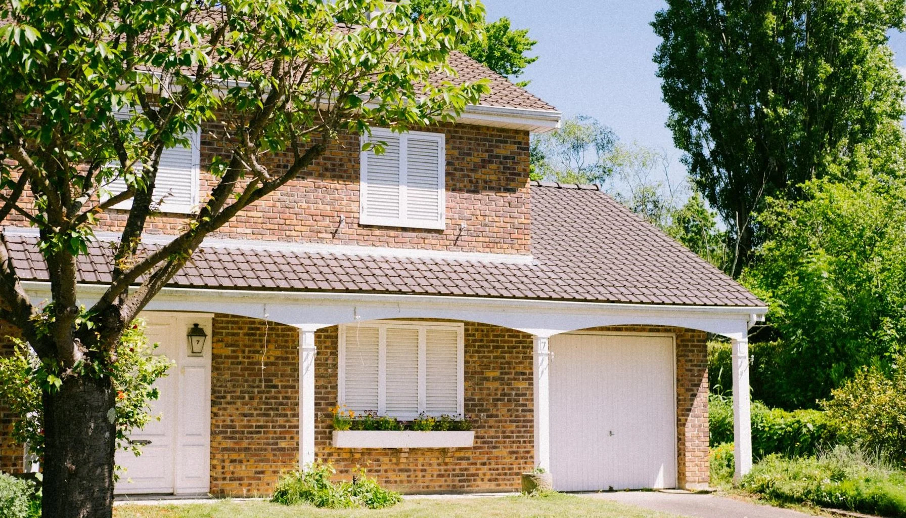 Gatehouse Bank Joins The Right Mortgage Panel