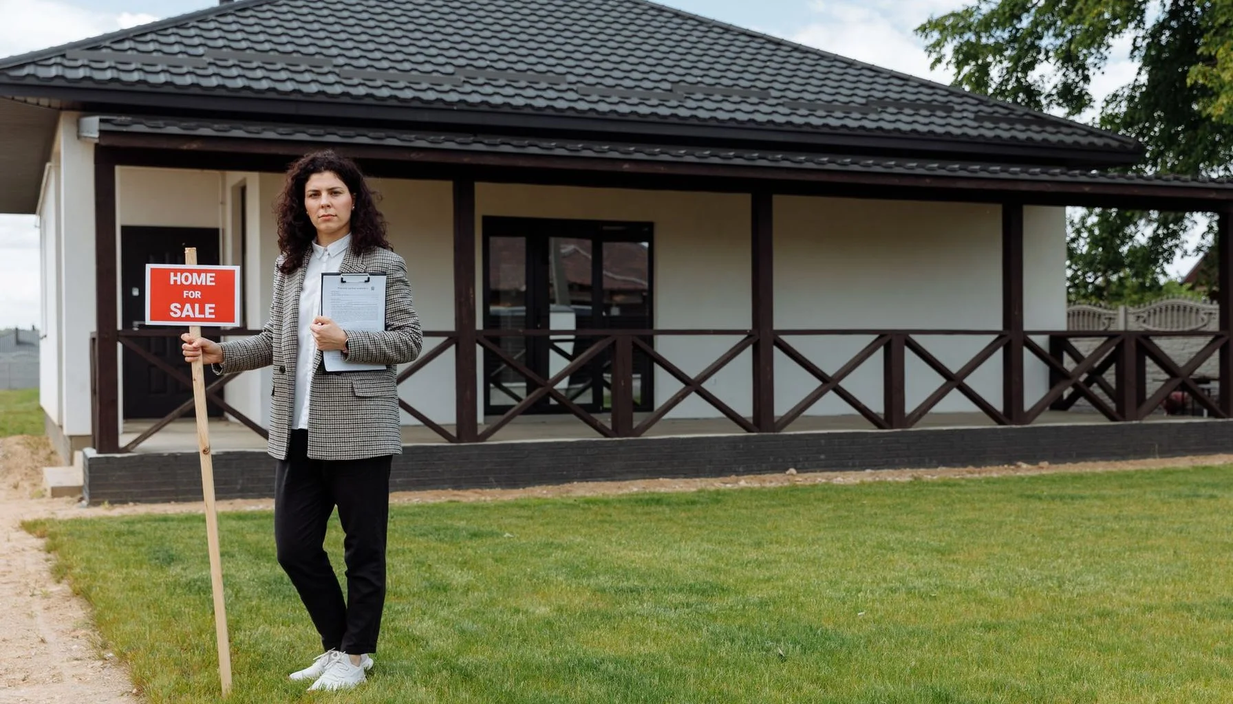 UK buy to let mortgage article image for Why Some Brokers Avoid Growing Their Buy-to-Let Mortgages Business