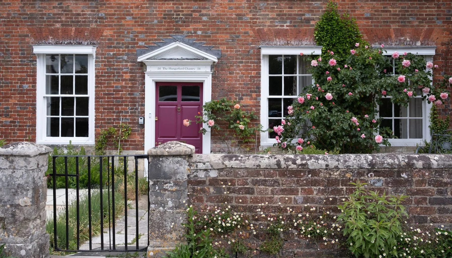 UK residential mortgage article image for Over 1 5 Million UK Homes Are Unmortgageable