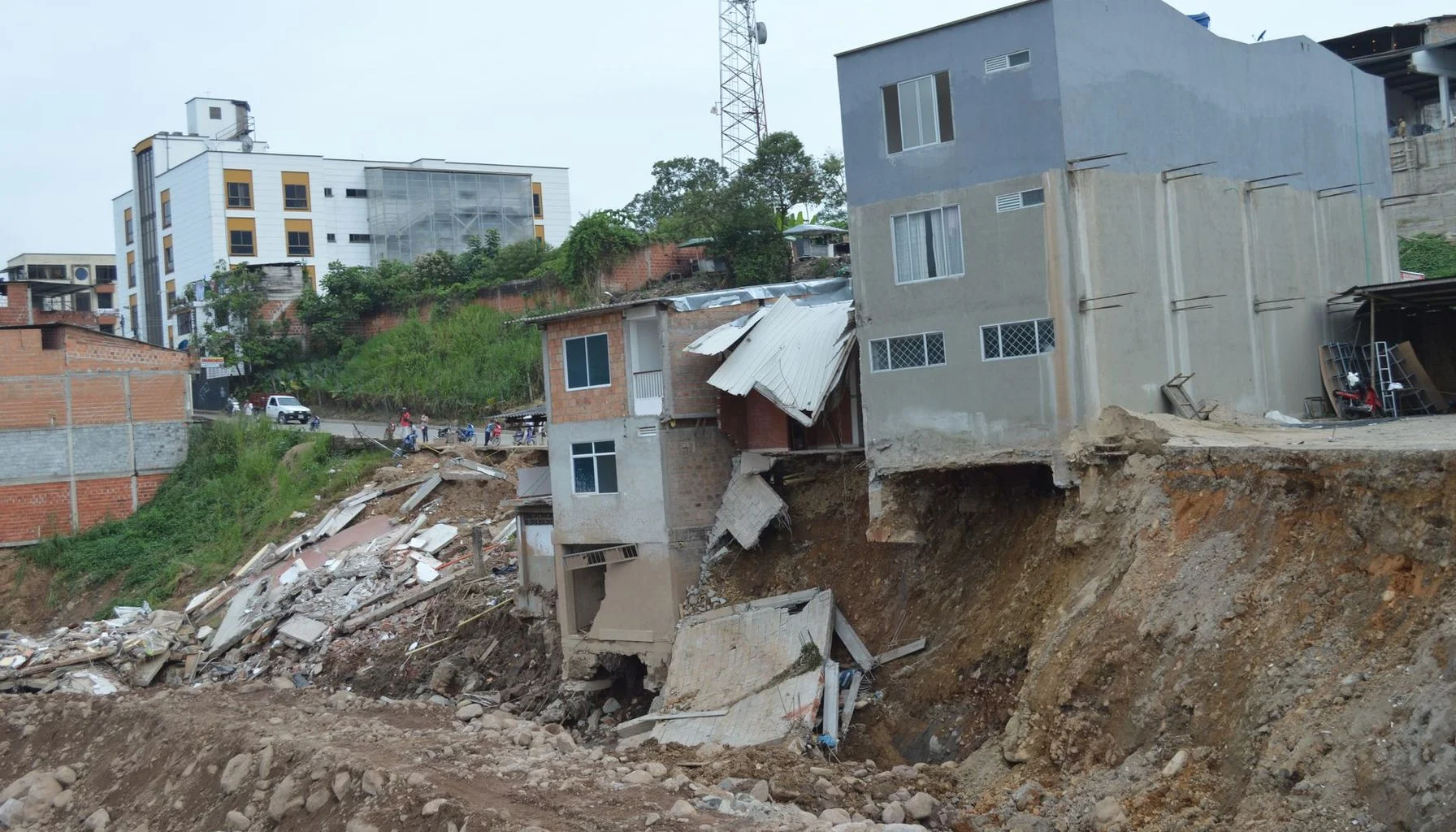 MFS Collapse Triggers Caution in Bridging Finance